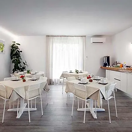 I Tre Olivi 3* Colà