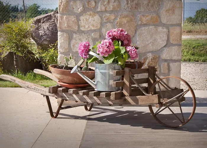 לינה וארוחת בוקר I Tre Olivi 3*