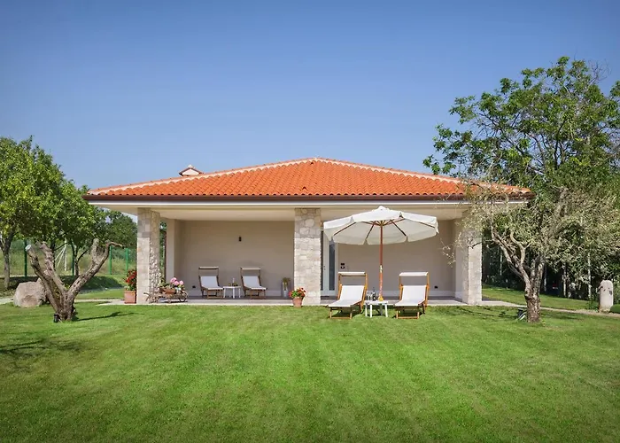 I Tre Olivi 3* קולה