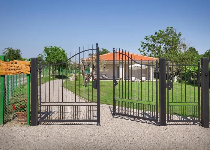 I Tre Olivi 3* Colà